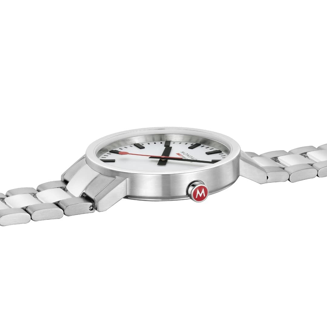 Mondaine Classic 40mm orologio acciaio Swiss Made
