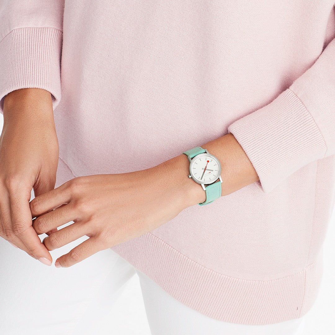 Mondaine Classic Verde Acqua orologio 30mm quarzo