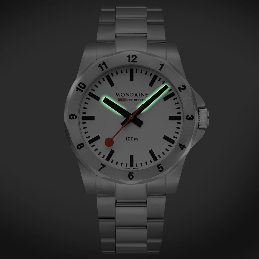 Mondaine Numeri Orologio 42 mm Acciaio 10 ATM