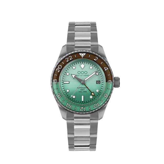 Out of Order Shaker After 8 Automatic GMT orologio verde 40 mm