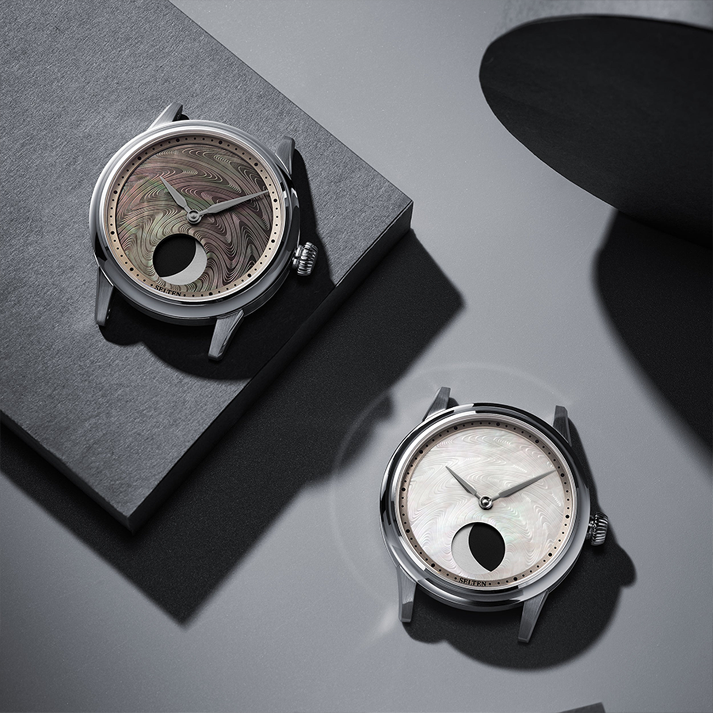 Selten M1 Moonphase Tahitian orologio madreperla