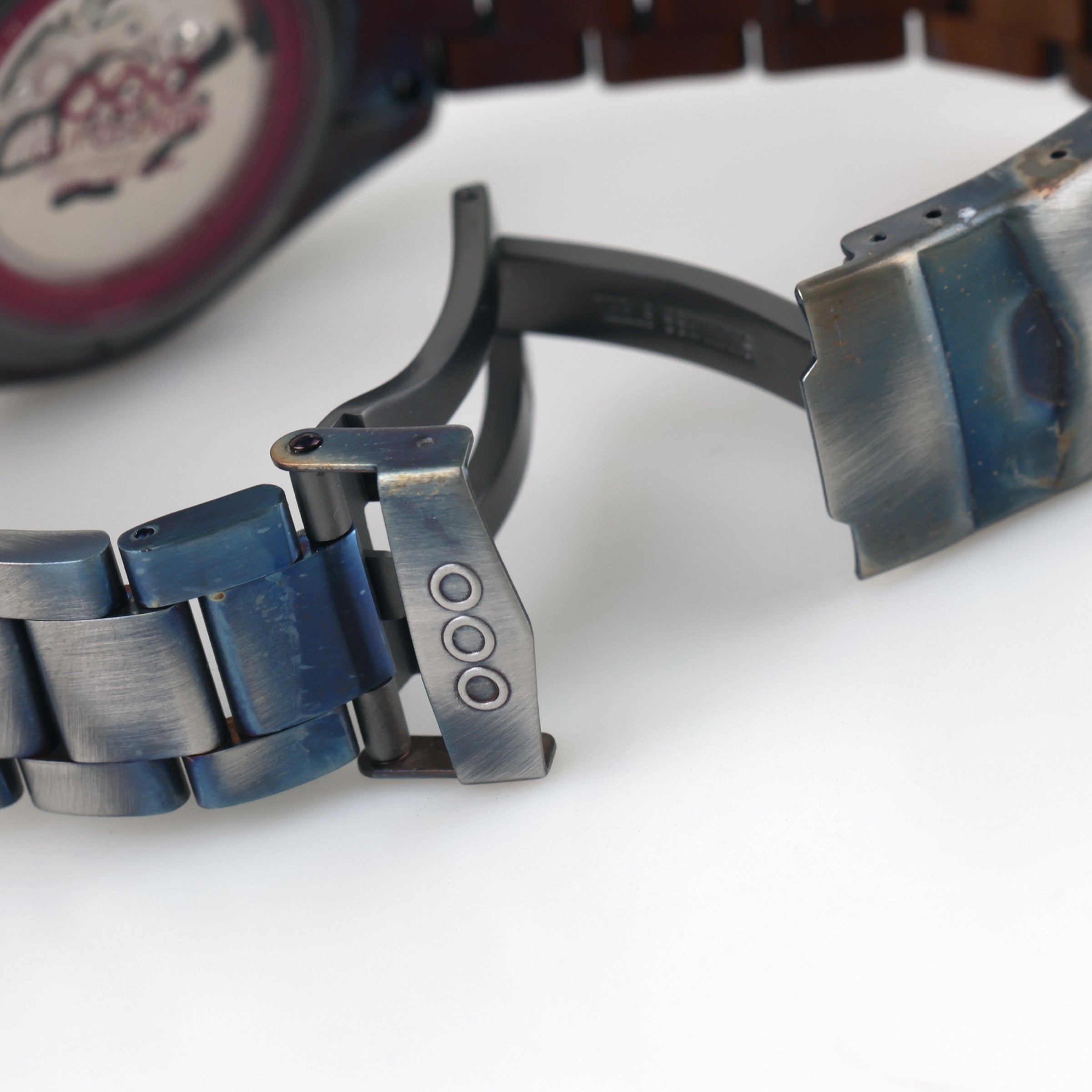 Out Of Order Automatico Quaranta Magenta Ultra Distressed orologio 40 mm