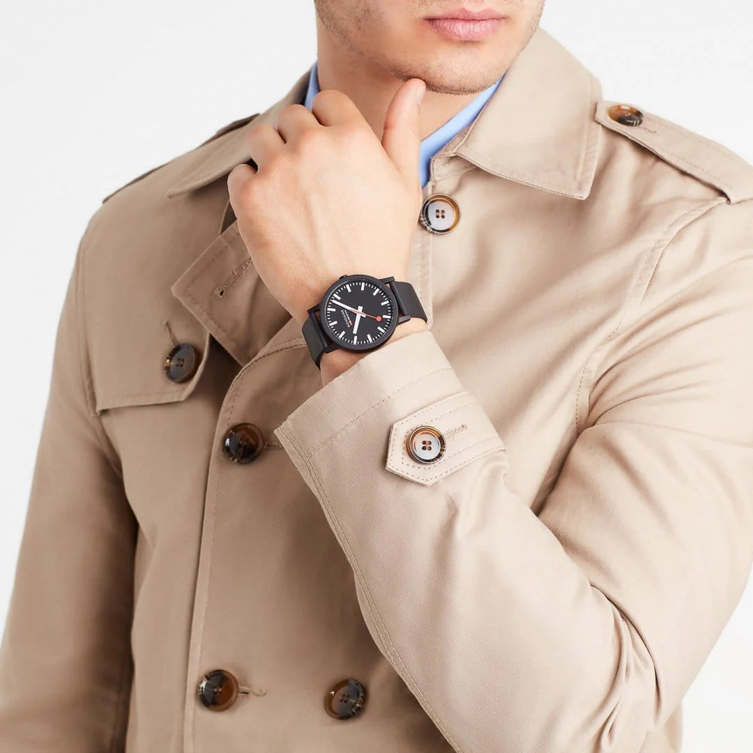 Mondaine Essence 41mm orologio nero gomma naturale