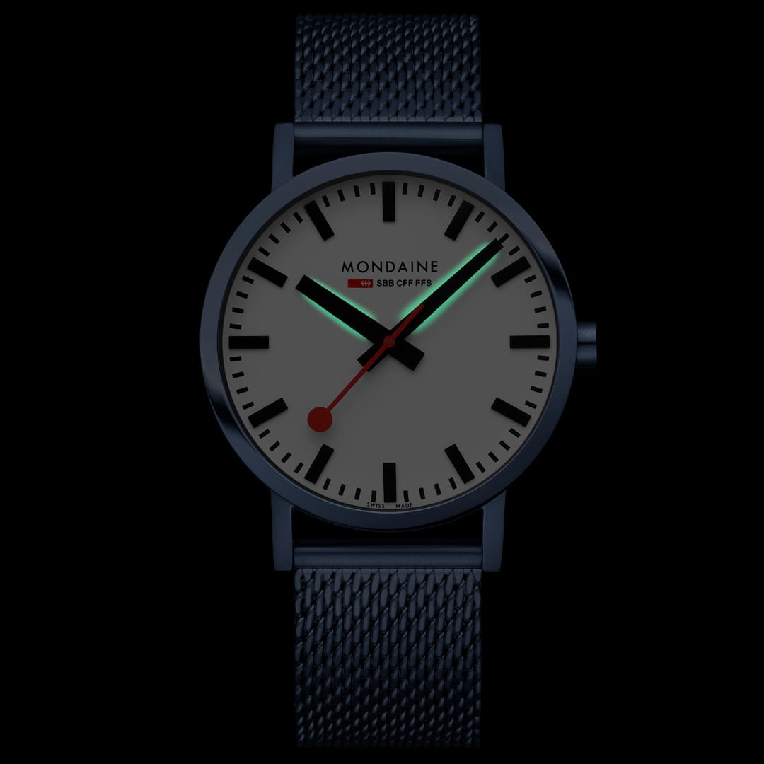 Mondaine Classic Blu 40mm orologio acciaio