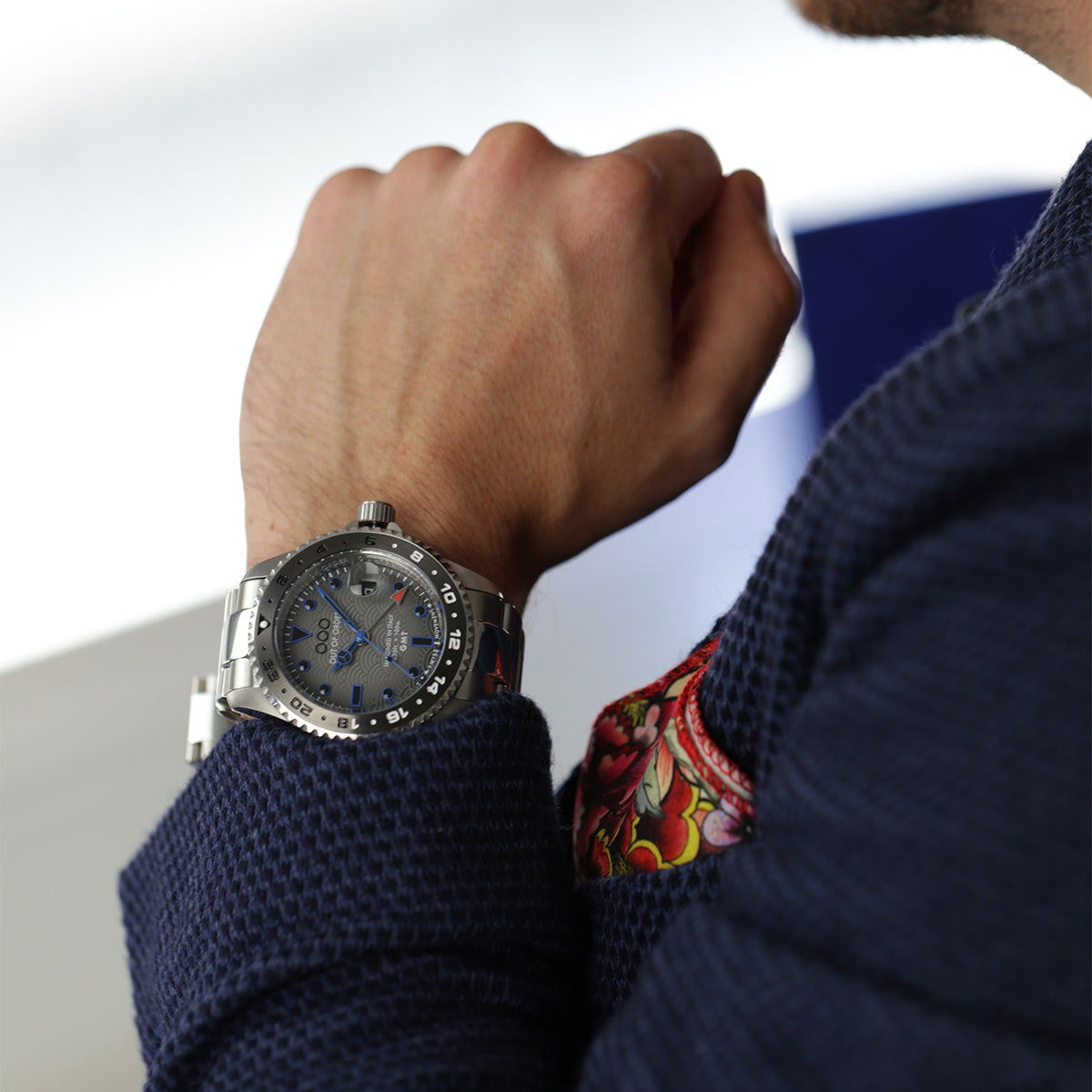 Out Of Order GMT Tokyo Shibuya orologio GMT 44 mm