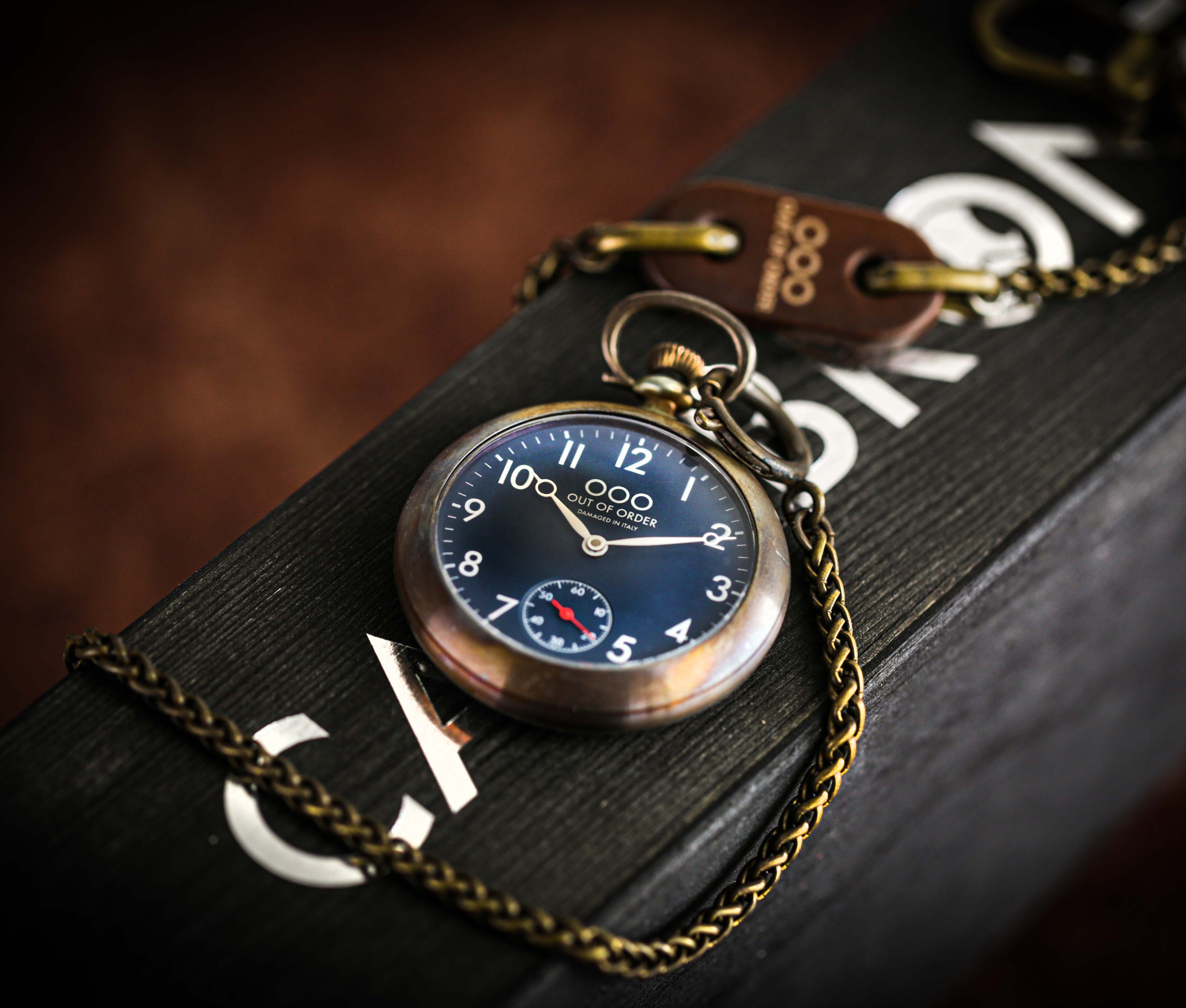 Out Of Order Calabrone Blue orologio da tasca 47 mm