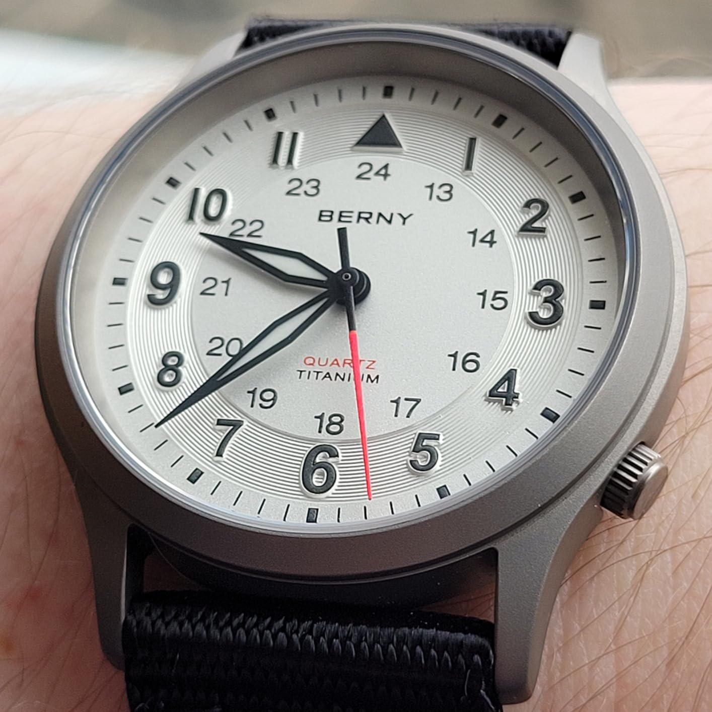 Berny Titanium Orologio Unisex Tela-Bianco Quarzo VH31