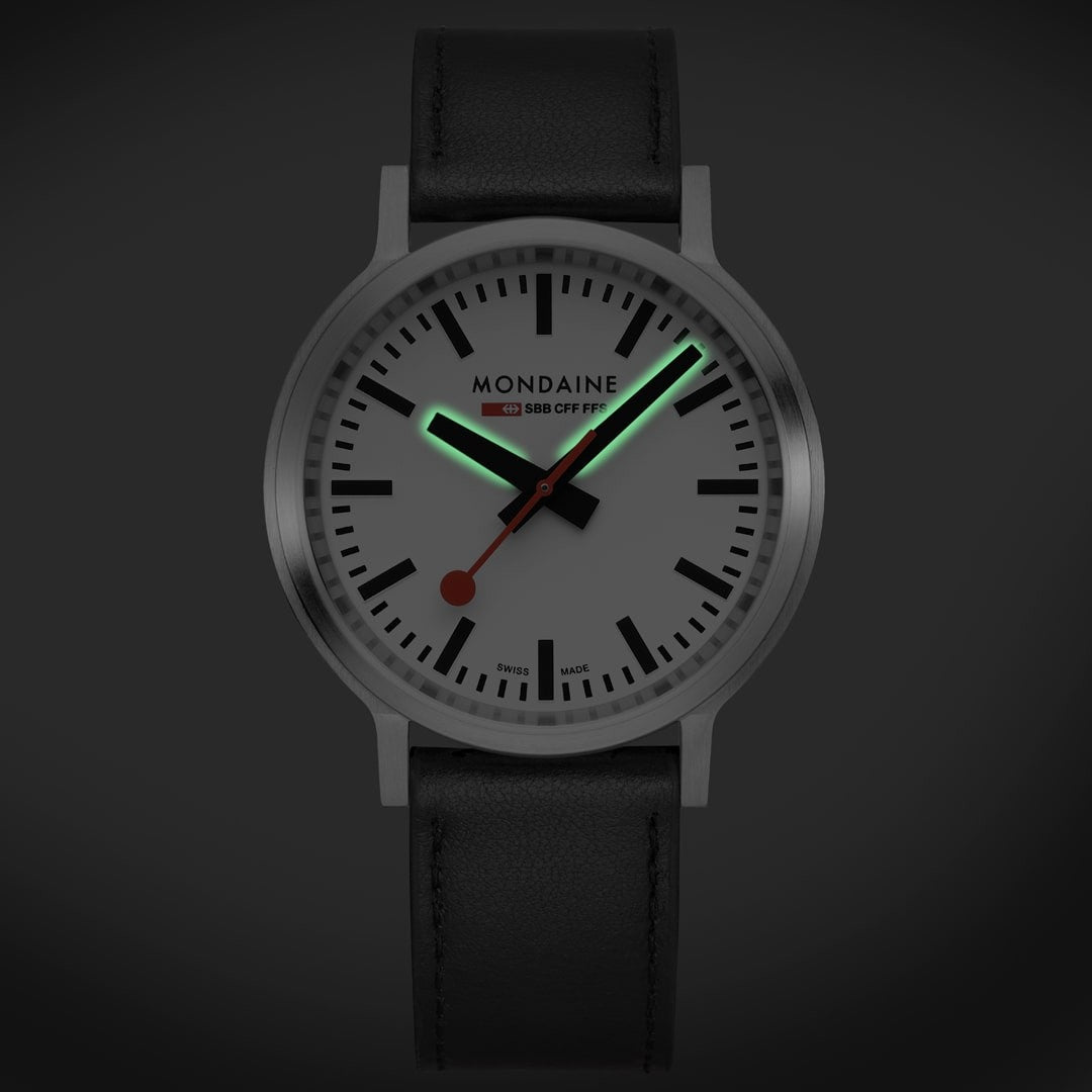 Mondaine Stop2go orologio bianco backlight 41 mm