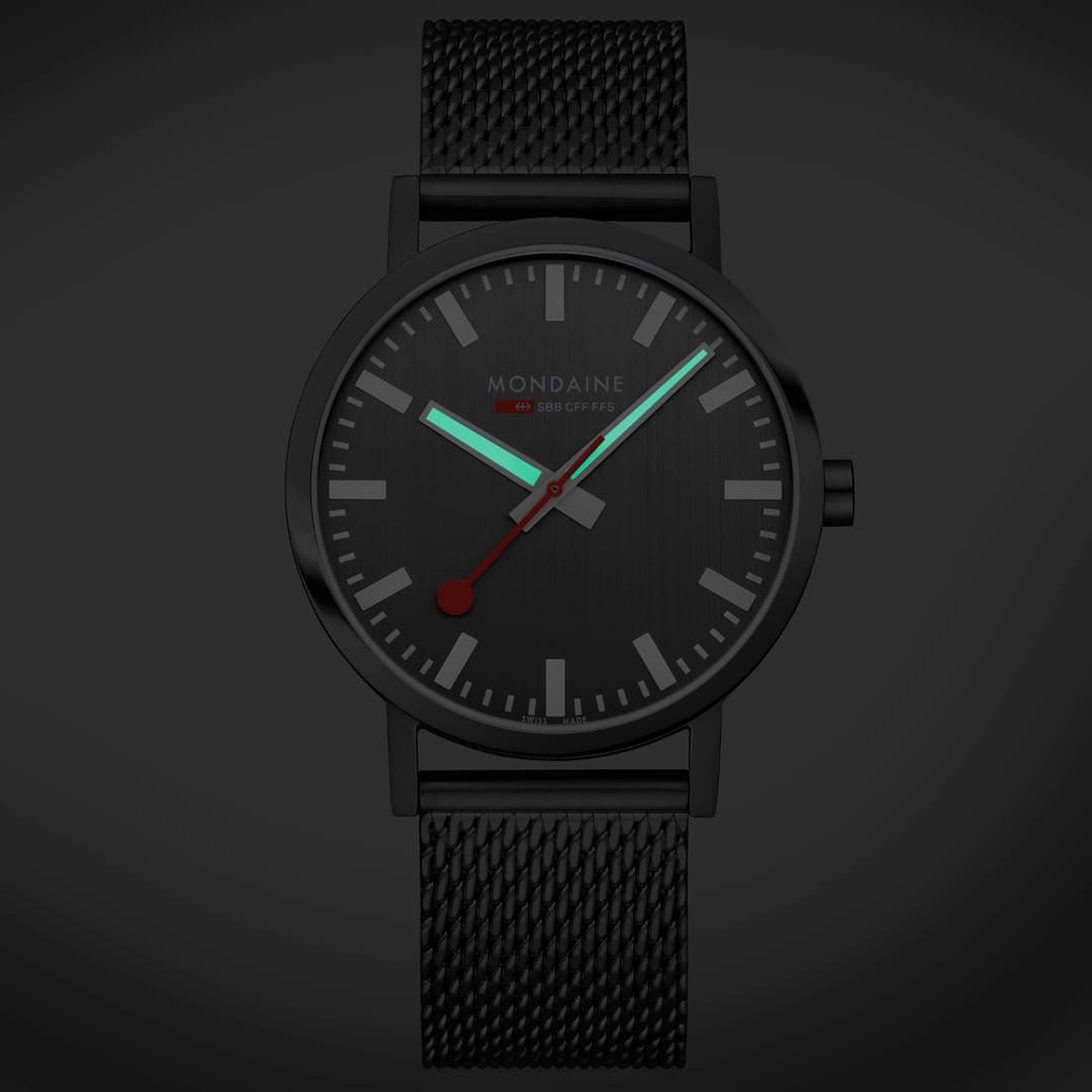 Mondaine Classic Grigio Antracite 40mm orologio maglia milanese