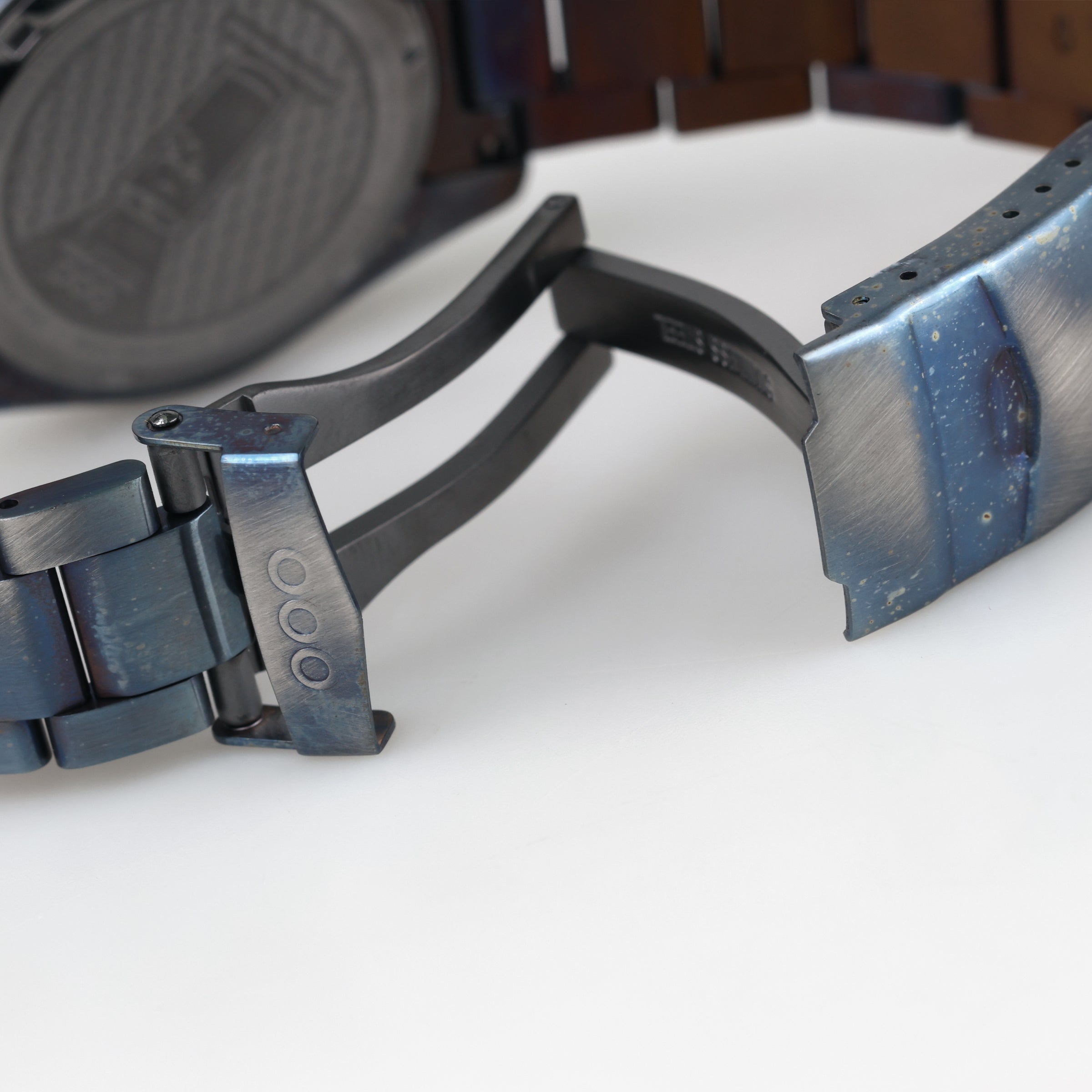 Out Of Order Shaker GMT orologio blu 40 mm acciaio