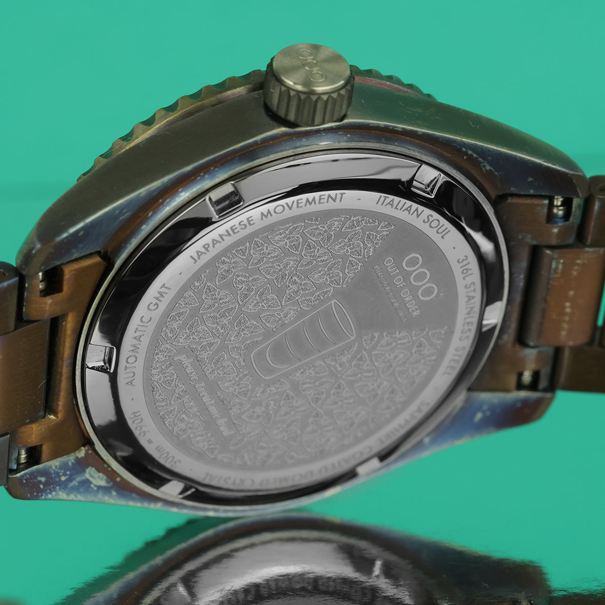 Out Of Order Shaker After 8 orologio GMT automatico verde 40 mm