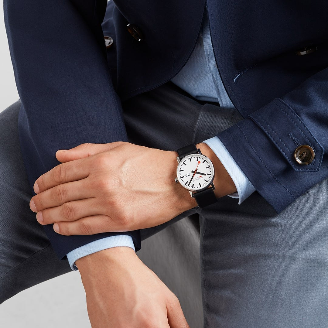 Mondaine evo2 Big Date 40 mm Orologio Zaffiro