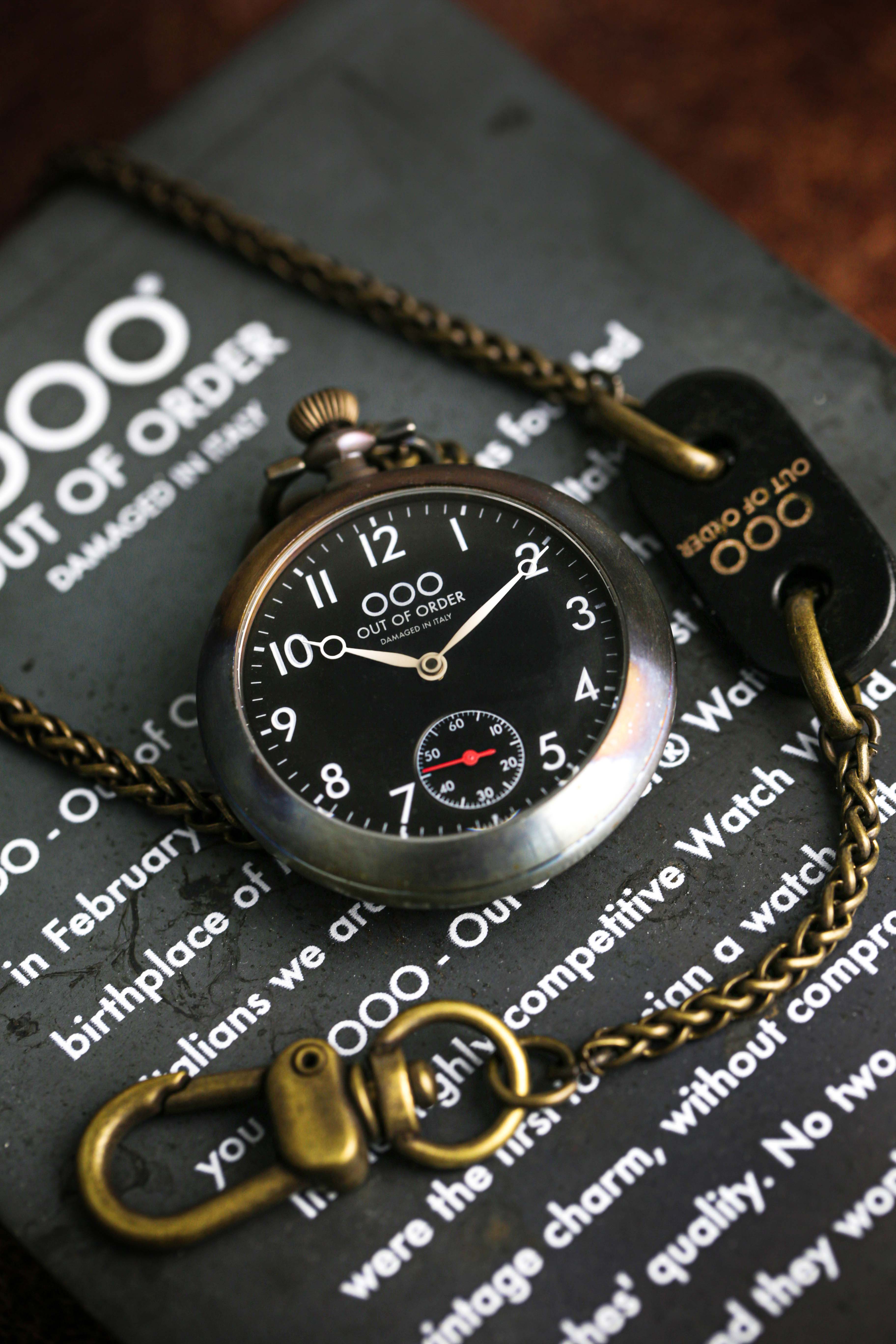 Out Of Order Calabrone Black orologio da tasca 47 mm